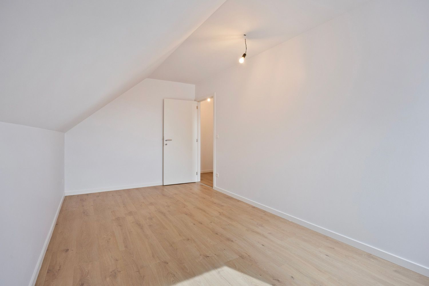 NIEUWBOUW WONING MET 5 SLPKS TE SCHERPENHEUVEL! foto 29