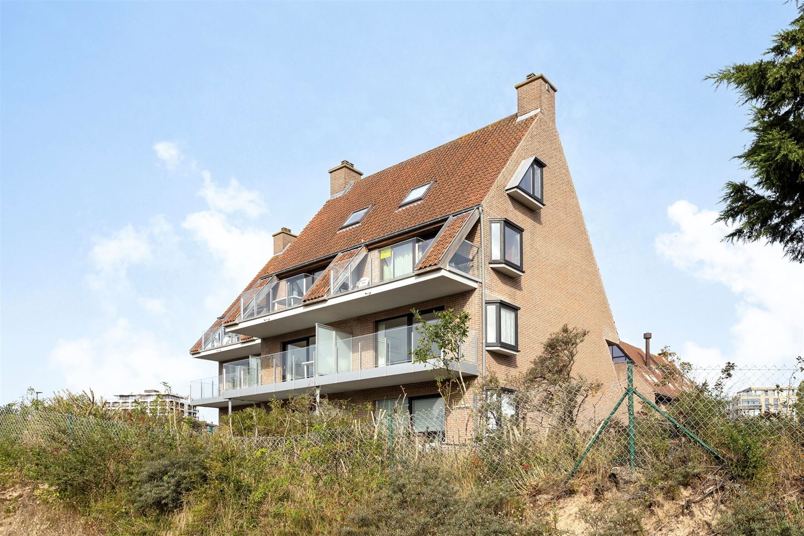 Prachtig gelegen appartement met riant zongericht terras en zicht op duinen aan zeer aantrekkelijke prijs foto 15