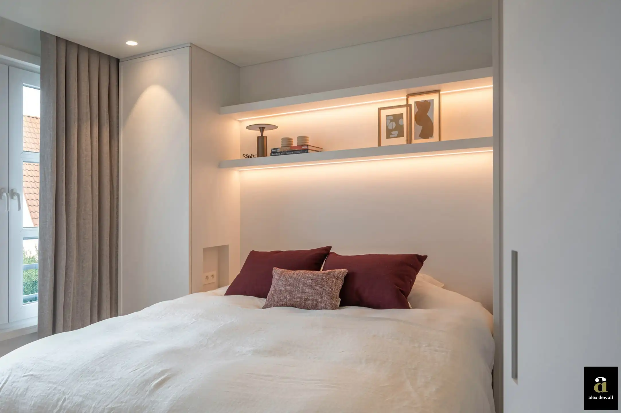 Uitstekend gelegen en stijlvol gerenoveerd appartement met goed zeezicht in villaresidentie [Kustlaan - Knokke Zoute]. foto 39