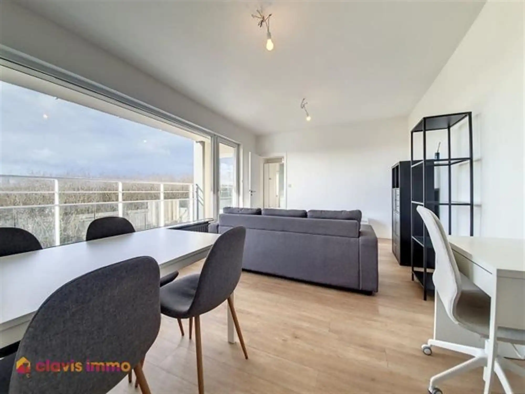 Zeer mooi appartement met 1 slaapkamer en groot terras foto 4