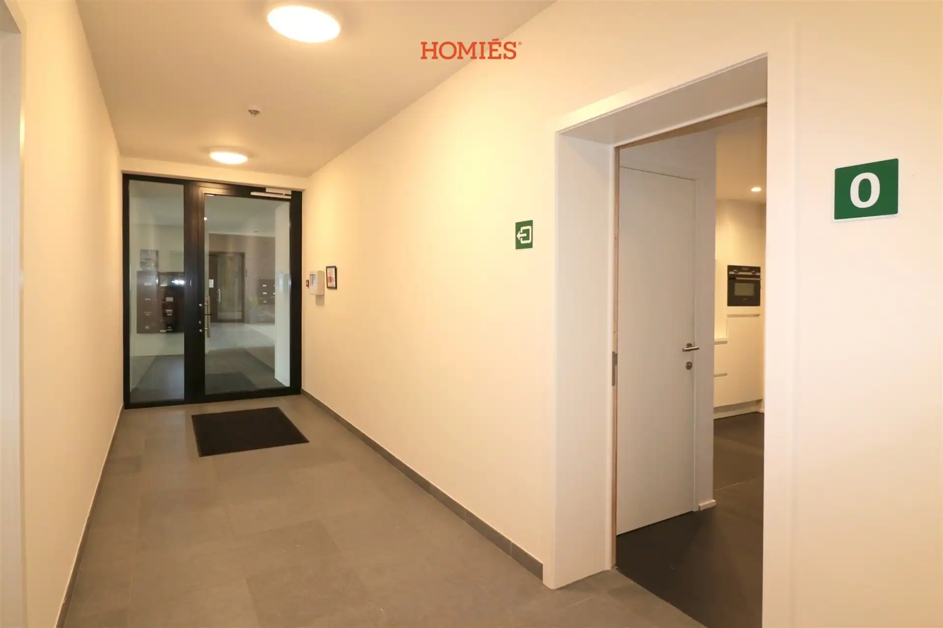 Optimaal gelegen winkel-of kantoorruimte te Scherpenheuvel foto 15