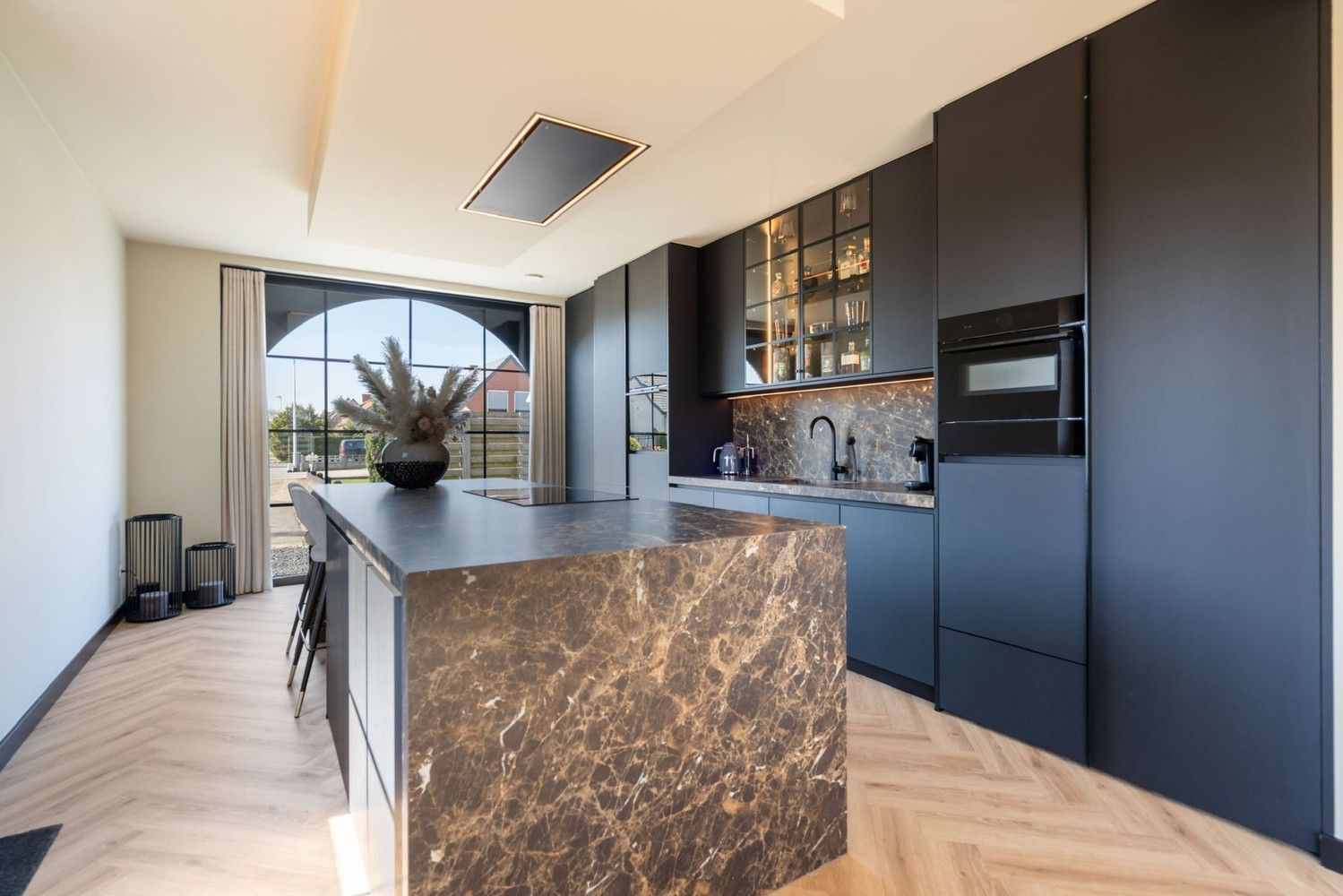 Prachtig luxueuze villa met hoogwaardige materialen in een doodlopende straat te Achel foto 14