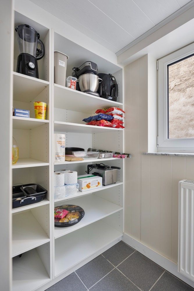 Moderne split-level woning met ruime tuin in Maasmechelen foto 23