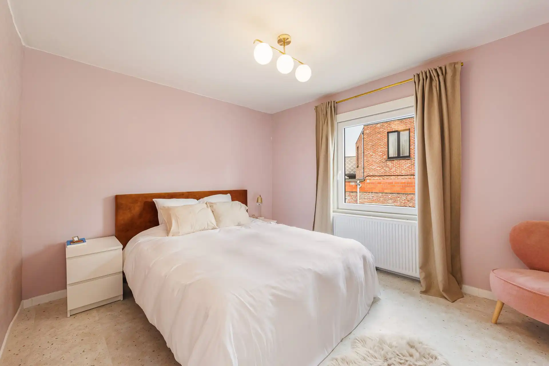 Instapklare woning met zonnige tuin foto 16