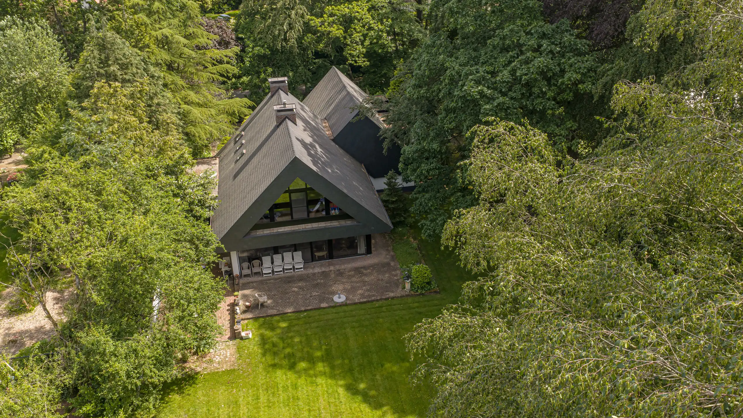 Karaktervolle villa op uitzonderlijk perceel in een groene residentiële omgeving te Schoten - Schotenhof! foto 21