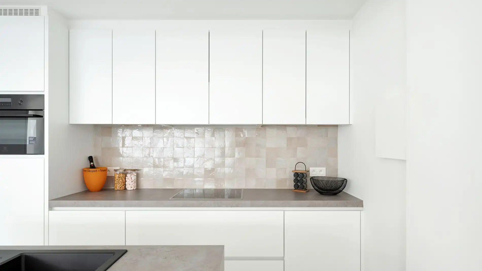 Luxueus gerenoveerd tweeslaapkamerappartement aan de vernieuwde boulevard van Heist foto 4