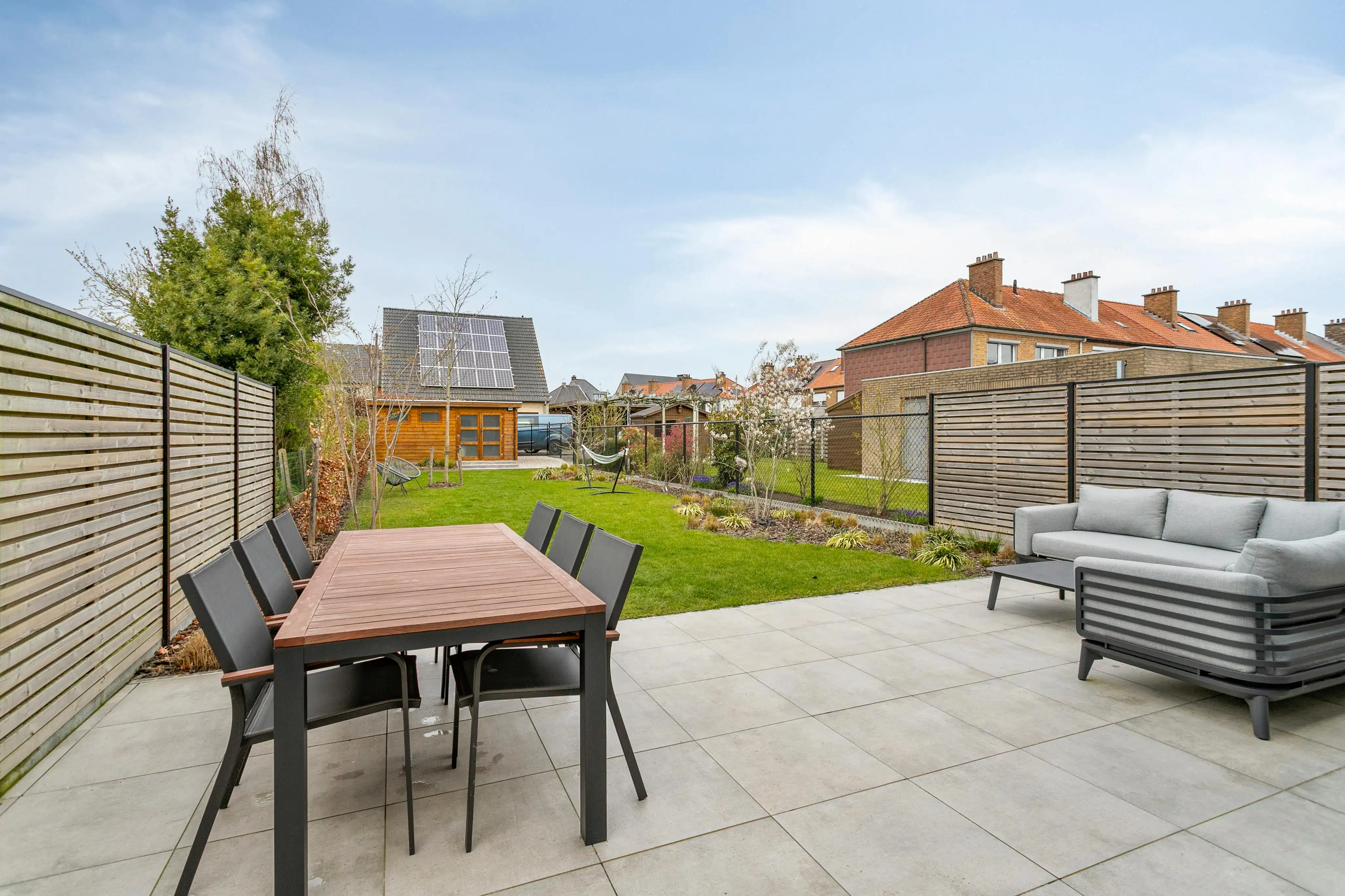 Energiezuinige woning met 4 slaapkamers te koop!  foto {{pictureIndex}}