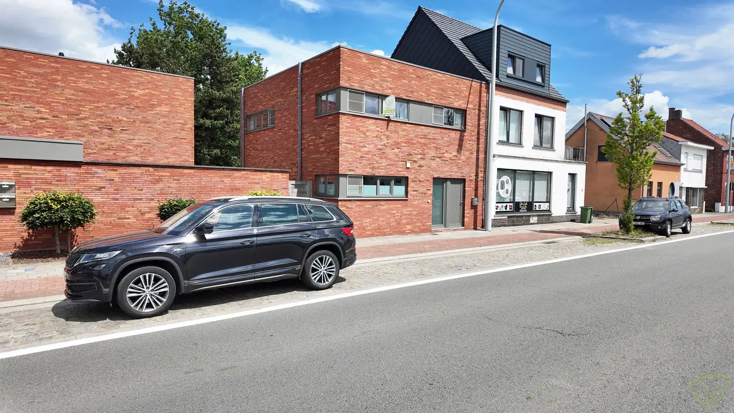 Verzorgde moderne woning gelegen in de dorpskern van Balgerhoeke. foto 14