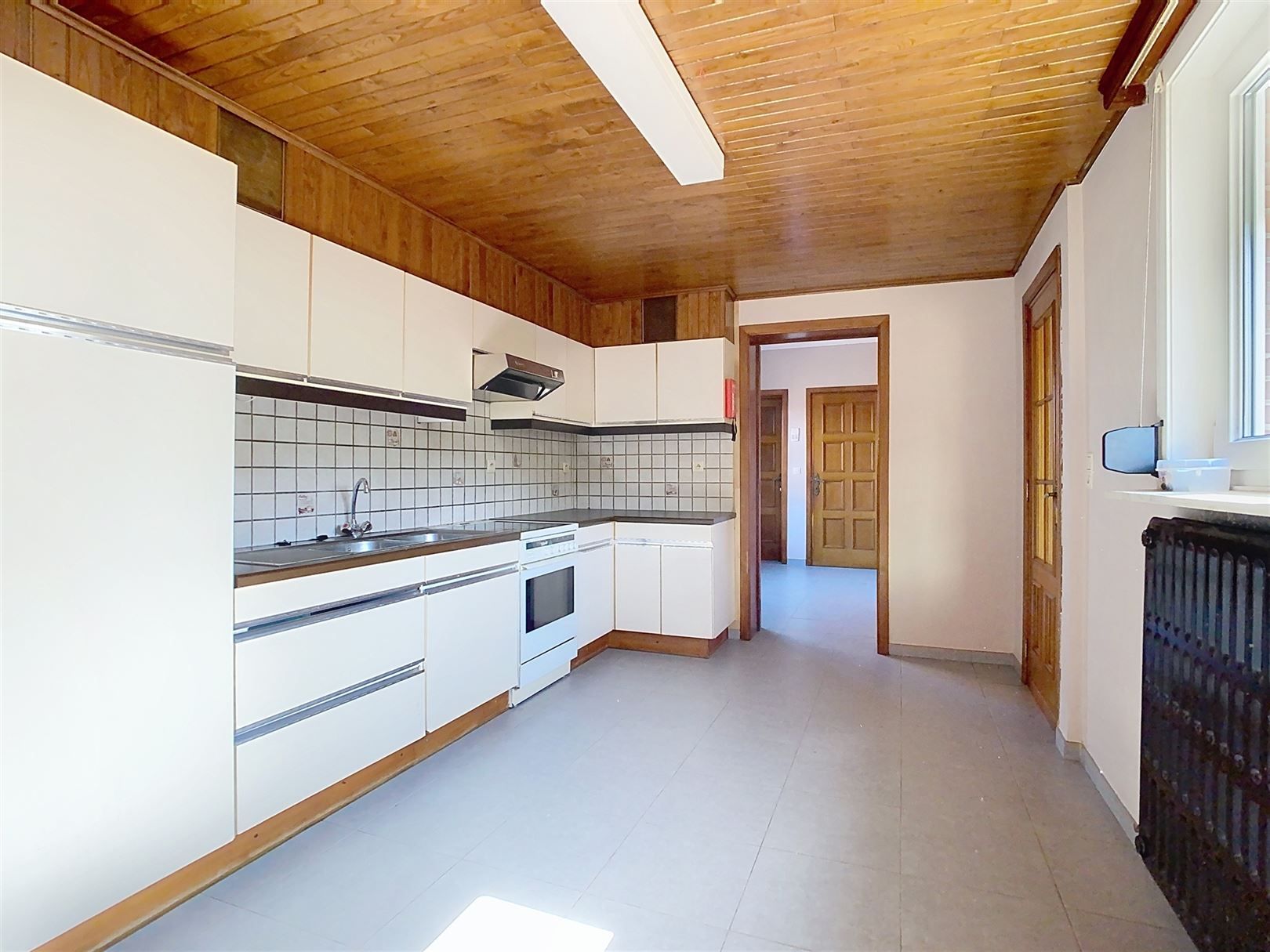 Mooie ruime woning, 3 slpks, garage, tuin, 11a 59ca foto 17