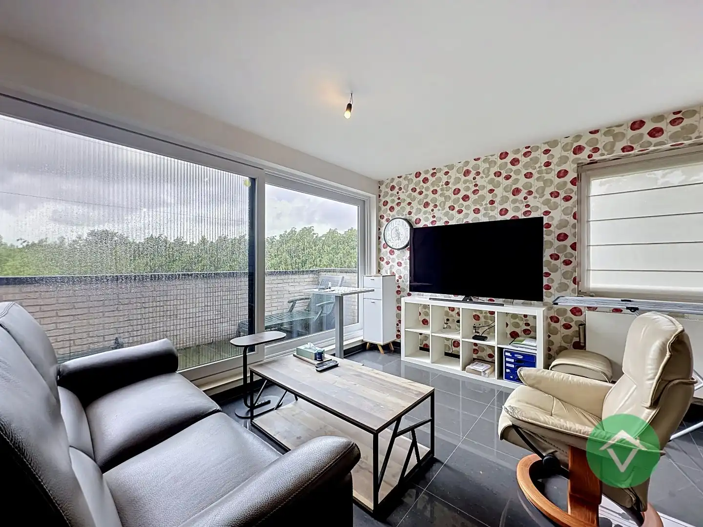 Lichtrijk appartement met garage en prachtig zicht op het park ’t Oosthof te Koekelare foto 3