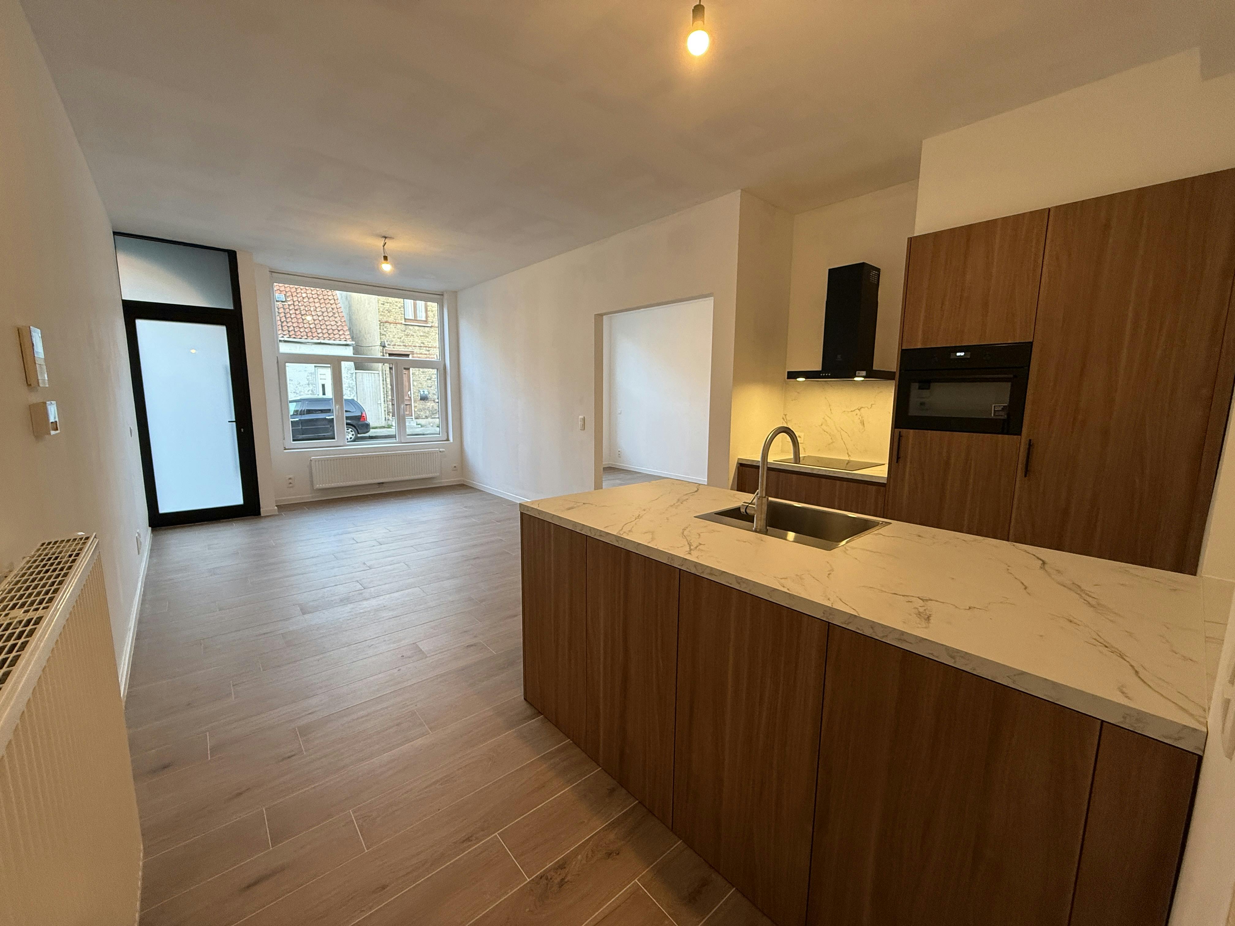 Ruime studio (54 m²) vlakbij het centrum van De Panne foto {{pictureIndex}}