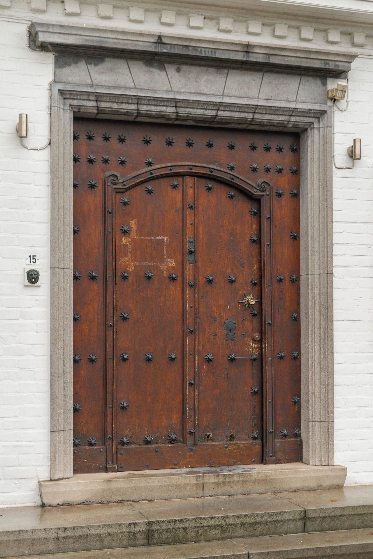 Charmante en ruime te renoveren villa op een perceel van 2.092m2 foto 4