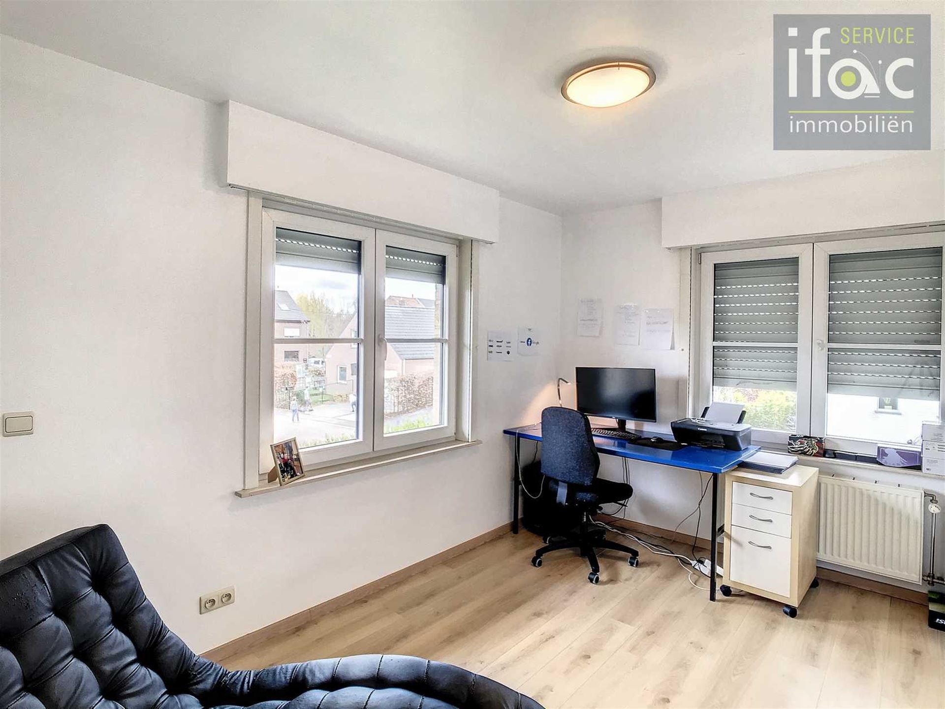 Geweldig gelegen Villa met 5 slaapkamers foto 20