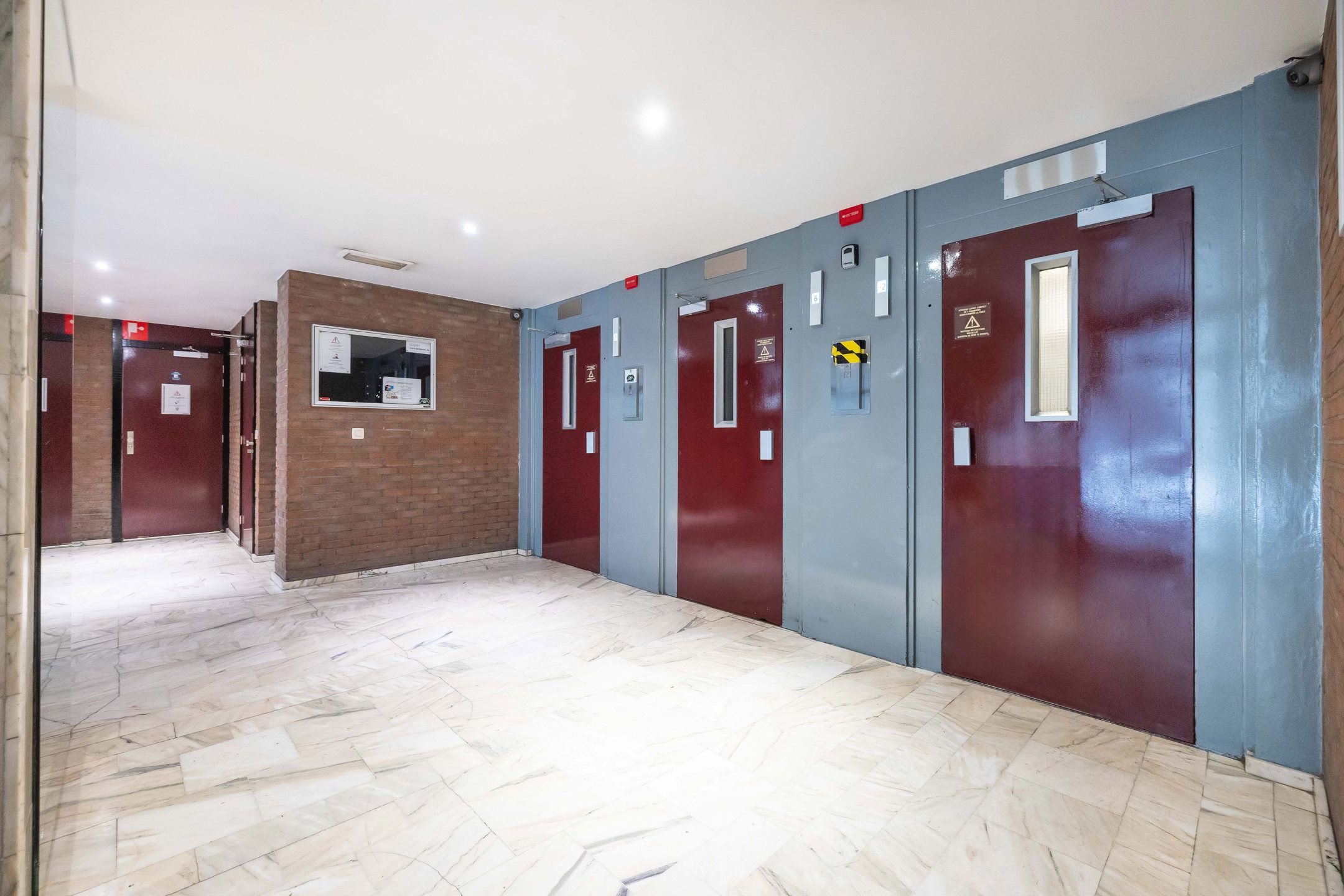 Appartement 1 slaapkamer, te renoveren - Prachtig uitzicht! foto 13