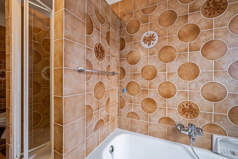 Veelzijdige villa met garage, werkplaats en 4 slaapkamers in Jabbeke foto 22