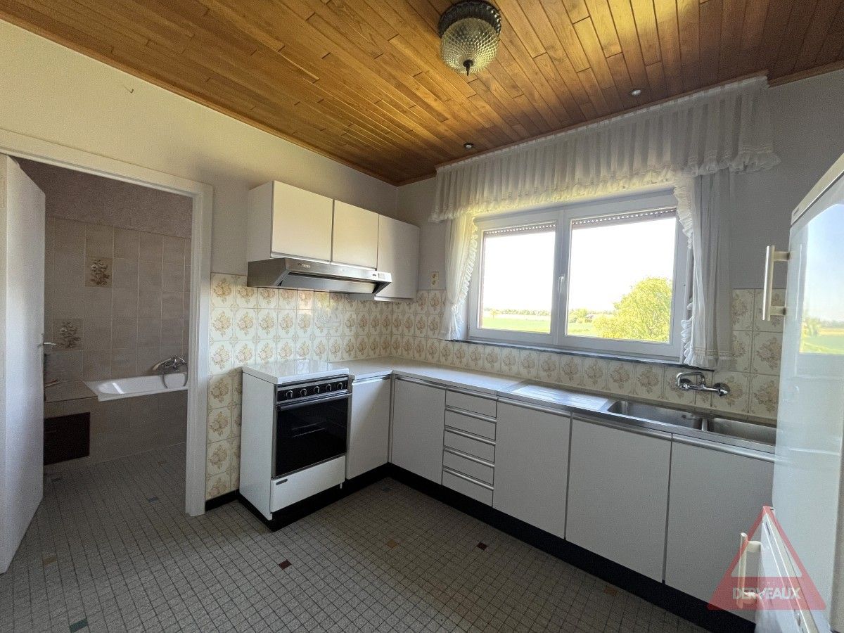 Ledegem – Landelijke halfopen woning met ruime tuin en volledig onderkelderd foto 7