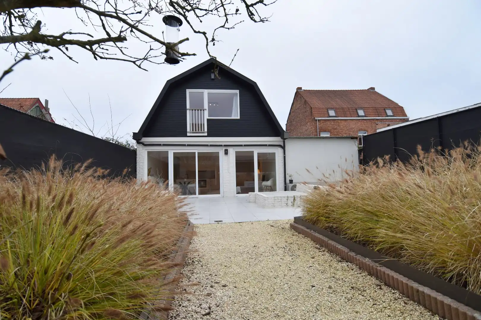 Gerenoveerde woning met tuin en 3 slaapkamers in Kortrijk foto 14