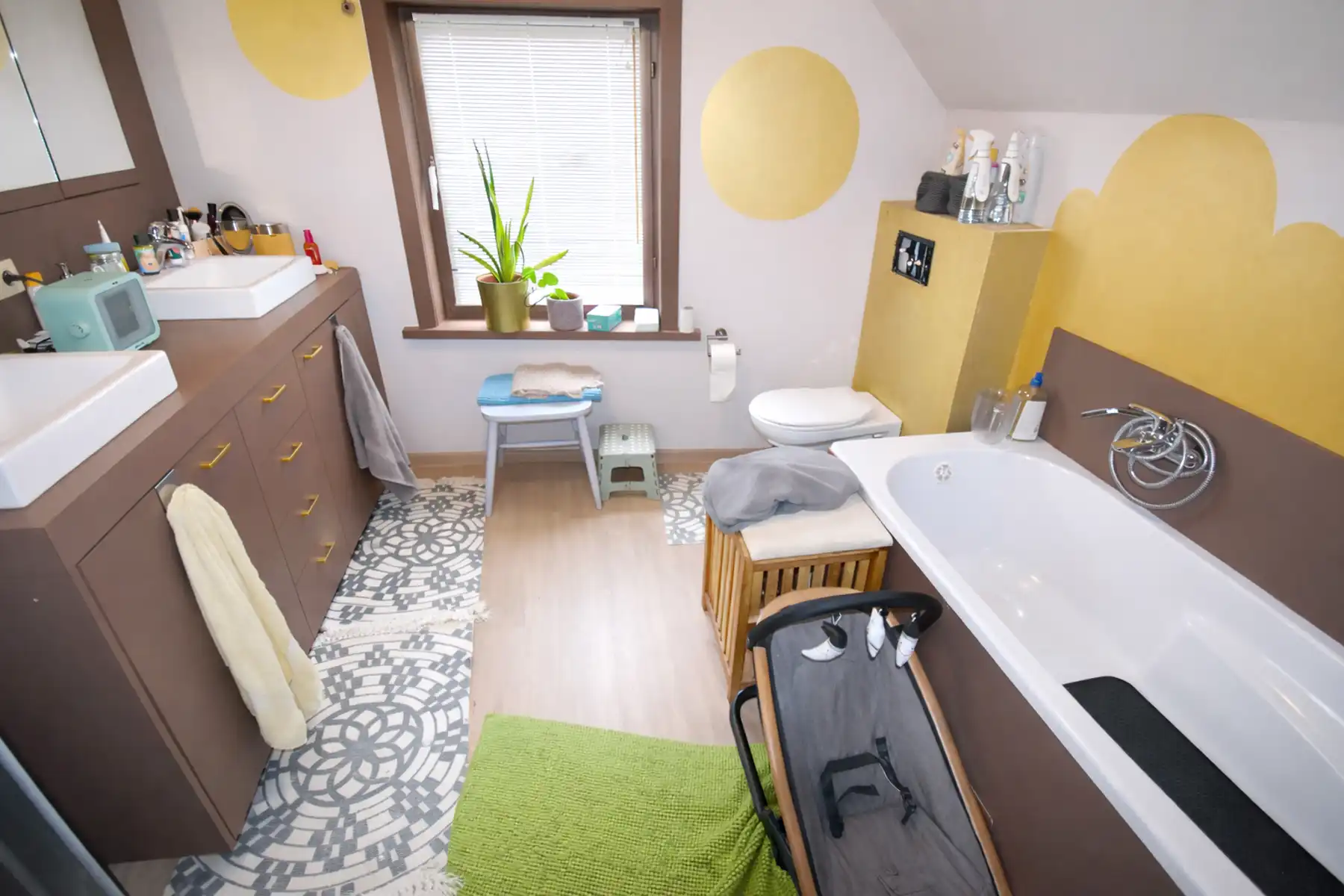 Gezinswoning centrum Oostkamp foto 8