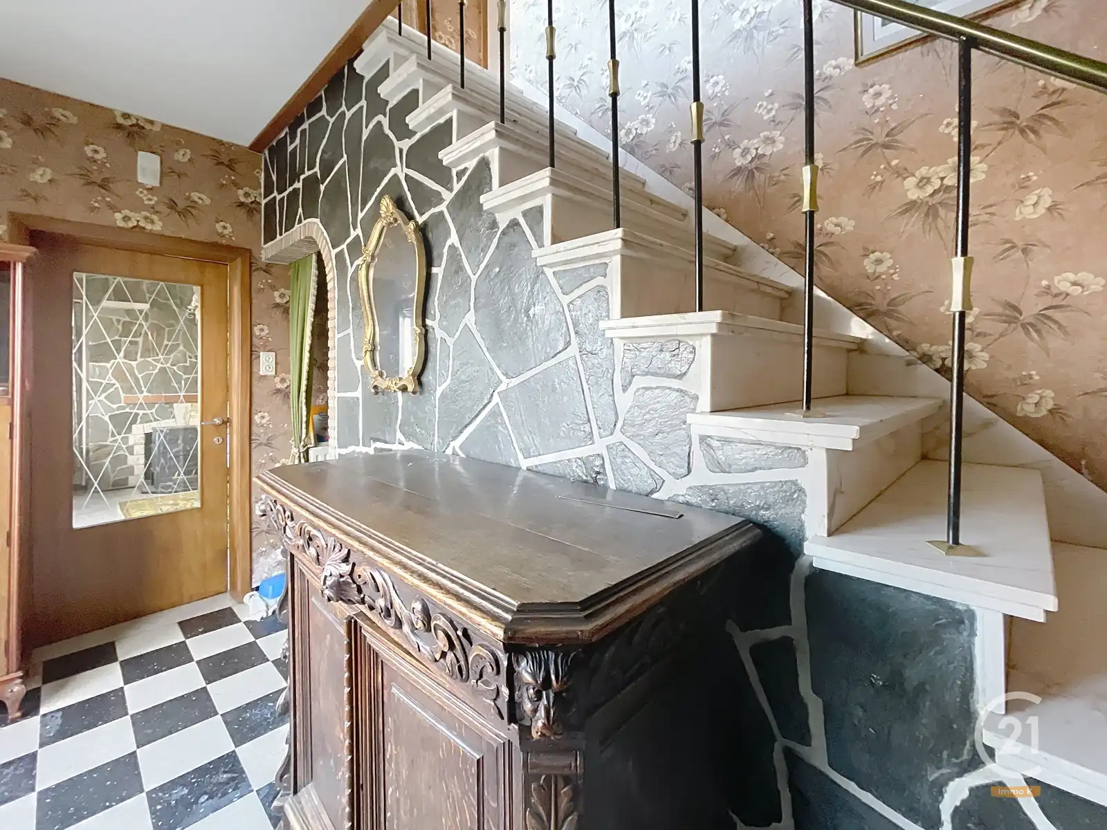 Rustig gelegen, degelijk, op te frissen huis met potentieel  foto 8