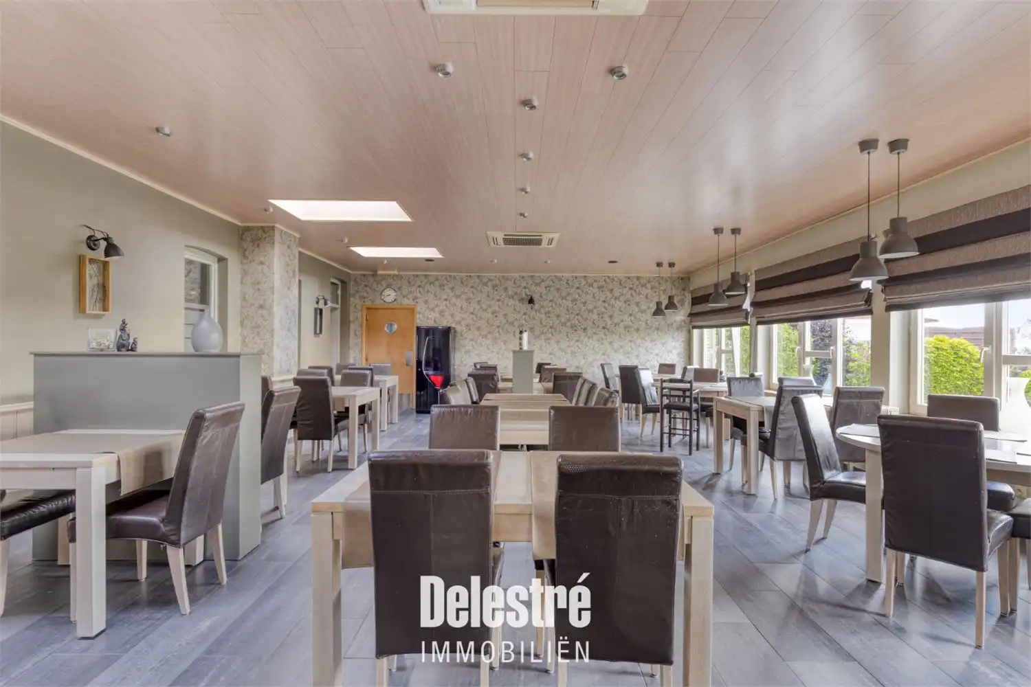 SOLIDE GEBOUW MET UITZONDERLIJKE OPP. 441 M2 foto 6