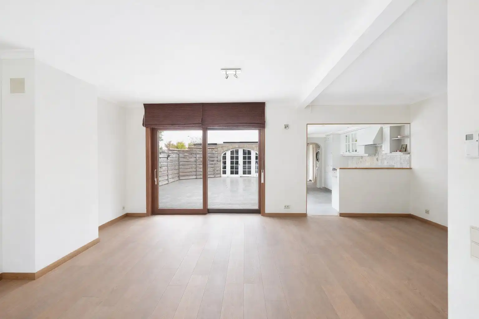 Woning met een leuke binnentuin en garage te Knokke foto 5