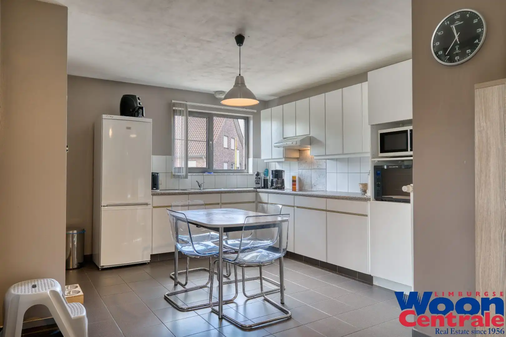 Instapklaar opbrengsteigendom of kangoeroewoning met twee ruime appartementen op perceel van 6a79ca foto 6