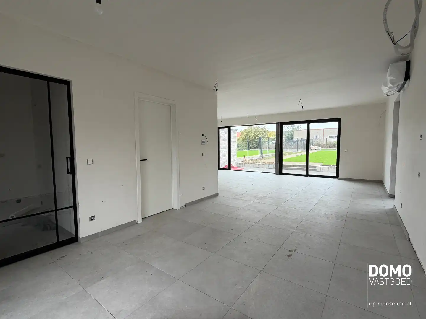EXCLUSIEVE ENERGIEARME NIEUWBOUWWONINGEN MET 4 SLAAPKAMERS, TUIN & CARPORT IN HARTJE KERMT (HASSELT) foto 4