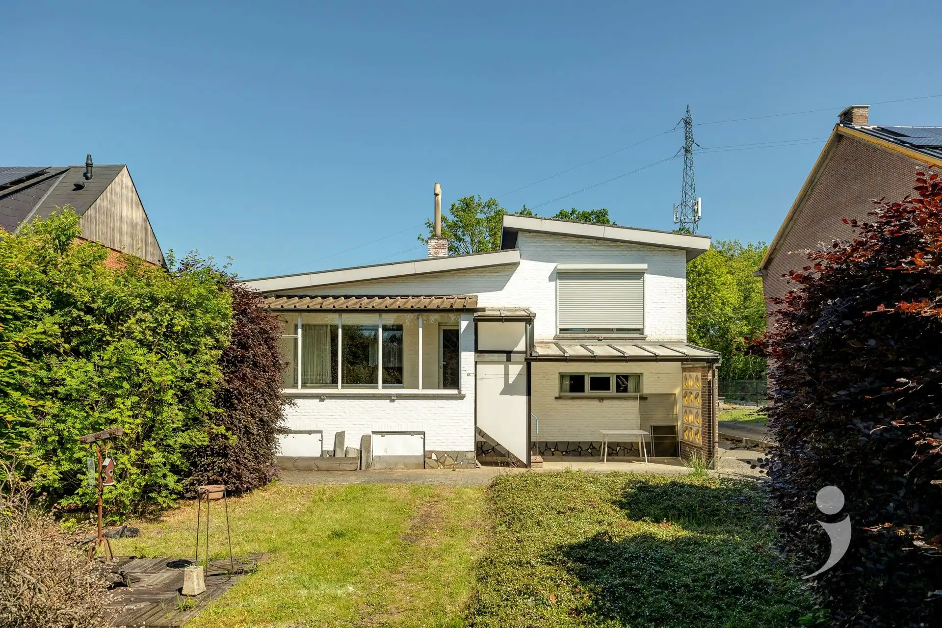 Te renoveren woning op een zonnig perceel foto 31