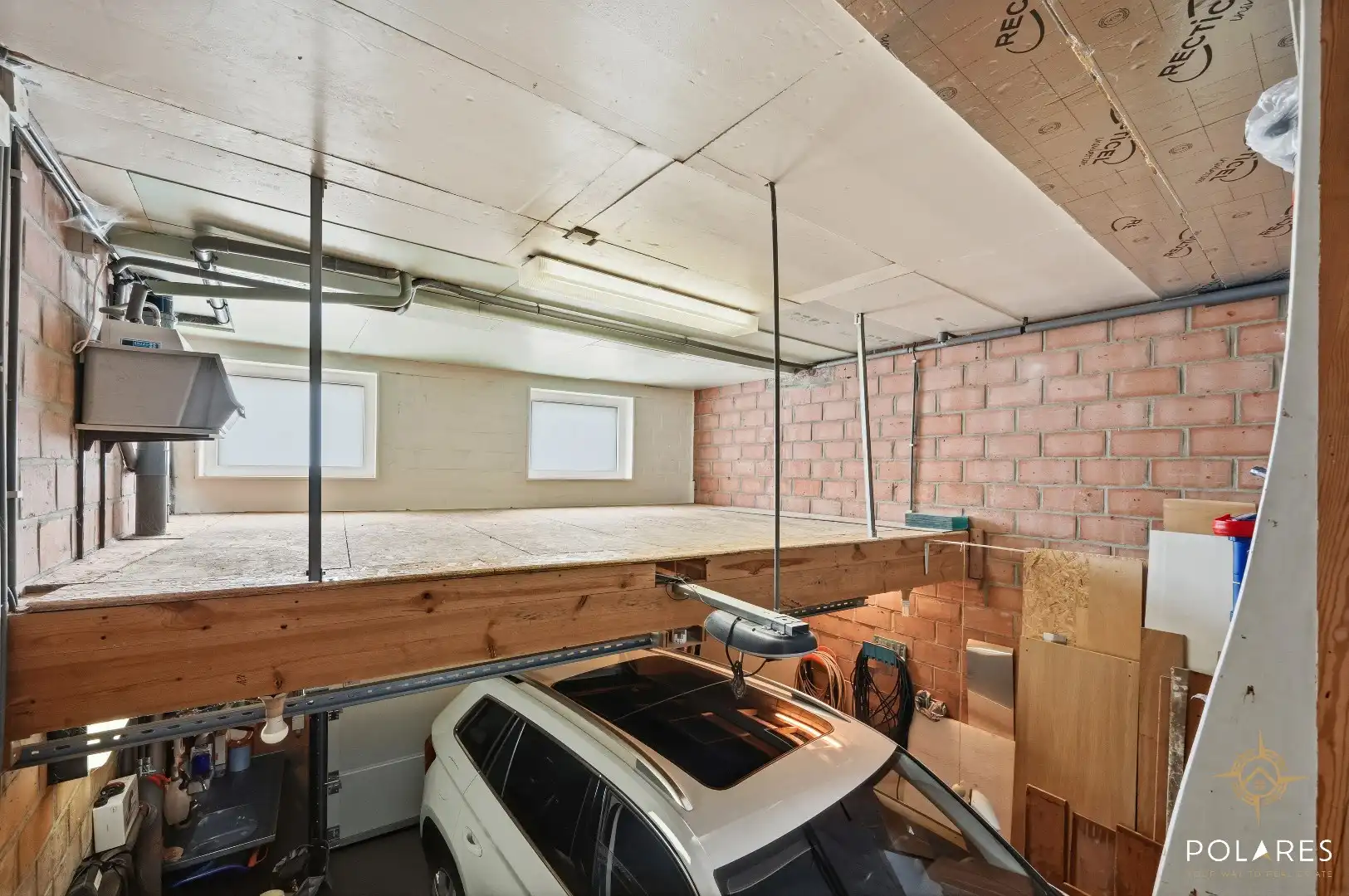 Ruime woning met 4 slaapkamers op toplocatie foto 25