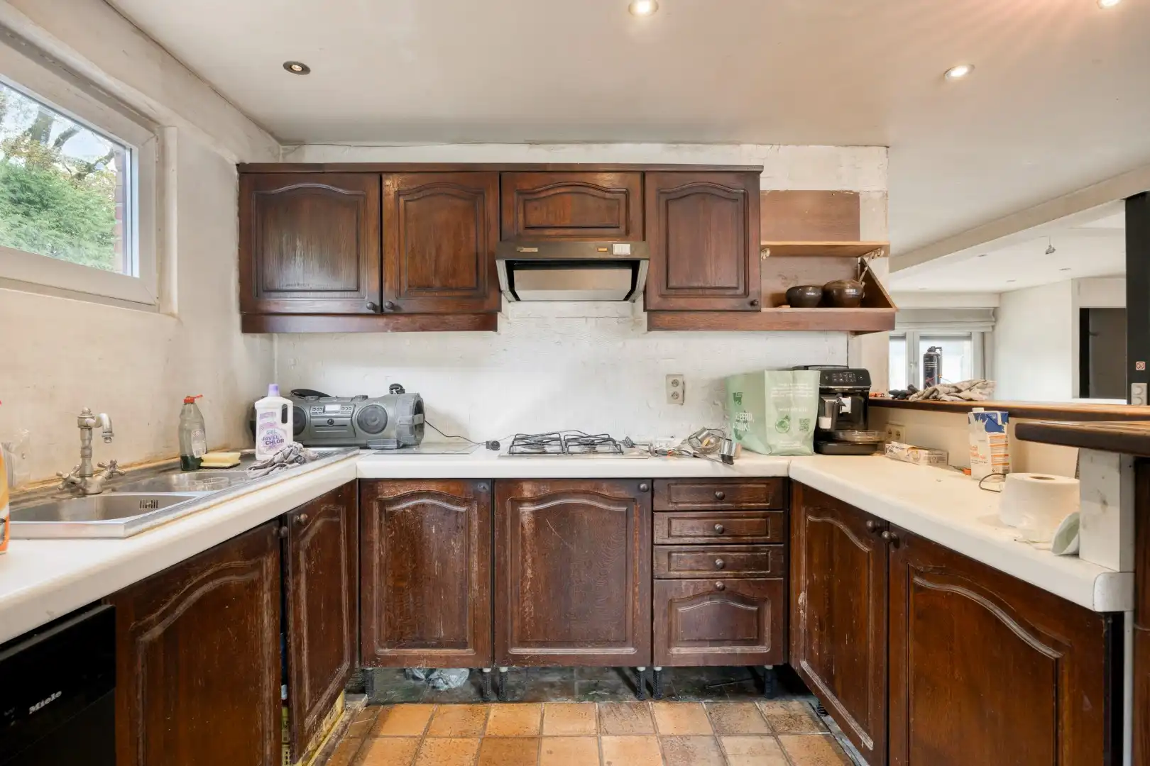  Rustig gelegen halfopen woning met 2/3 slpks op een perceel van 810 m² te Nijlen ! foto 6