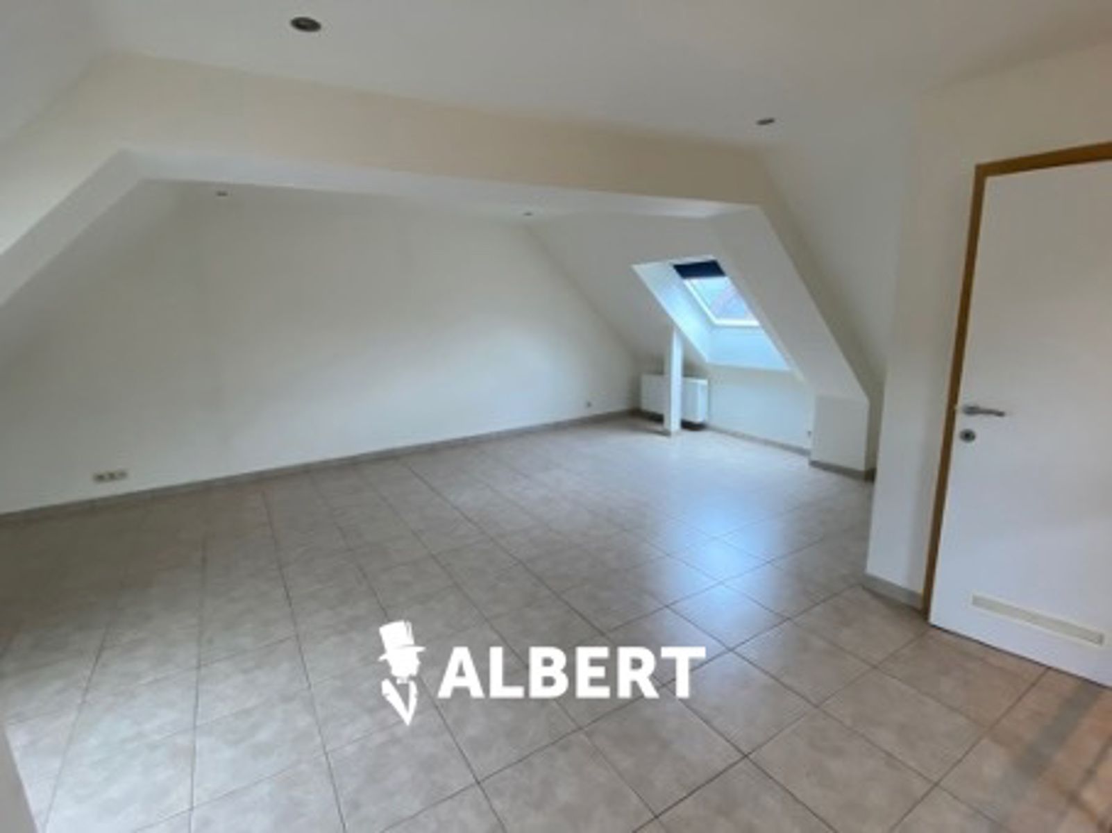 Ruim duplexappartement te huur: 161 m2, 3 slpks, en terras! foto 15