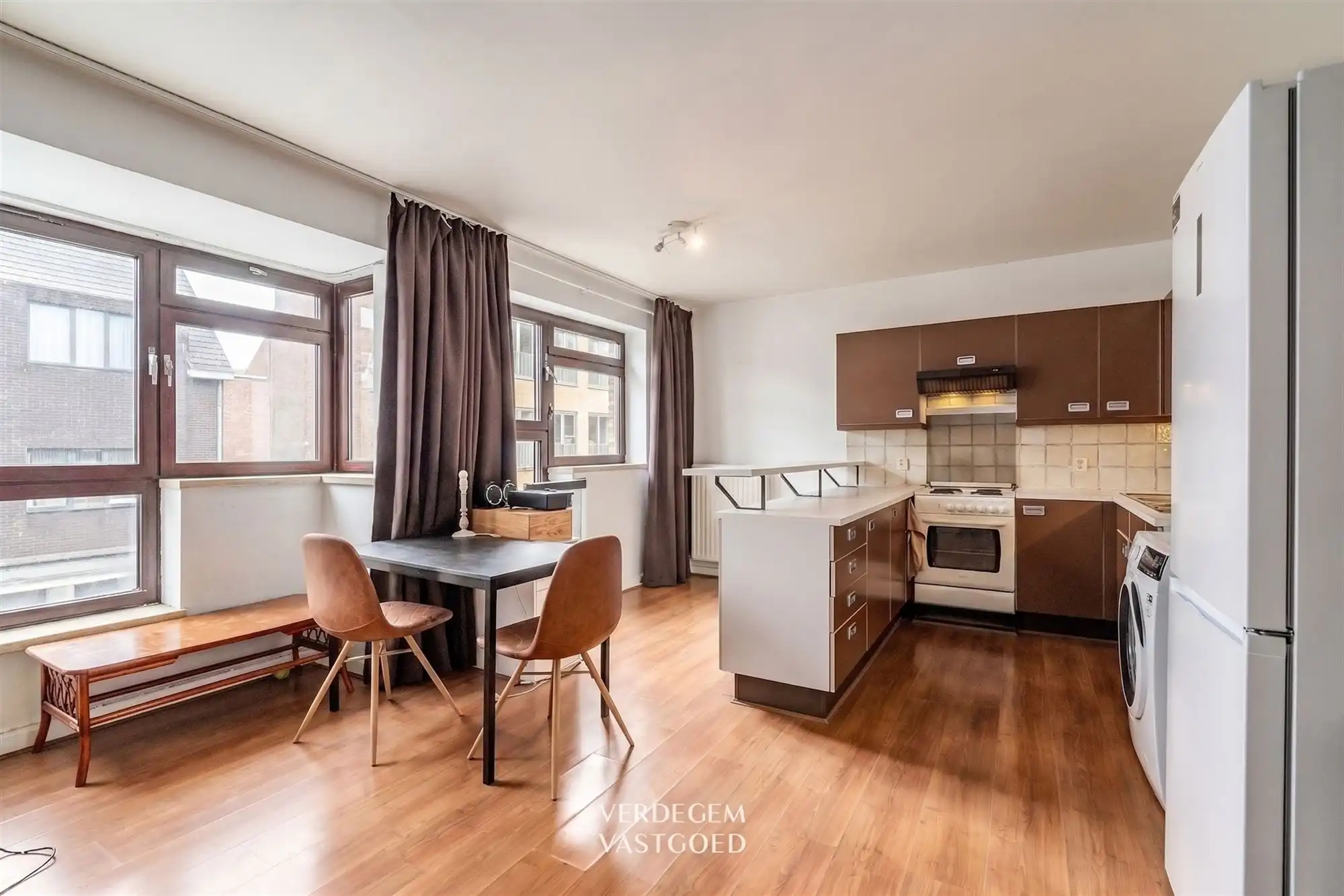 Leuk appartement op topligging met 2 slaapkamers, berging en terras foto 3