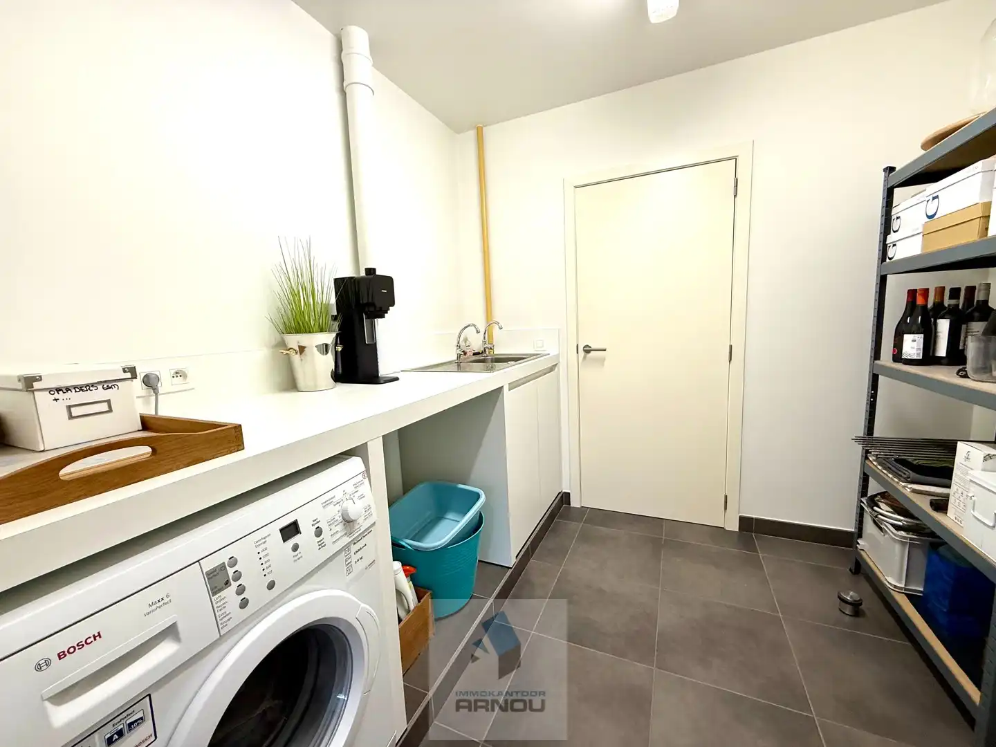 Moderne, instapklare en verrassend ruime gezinswoning in rustige doodlopende straat foto 18