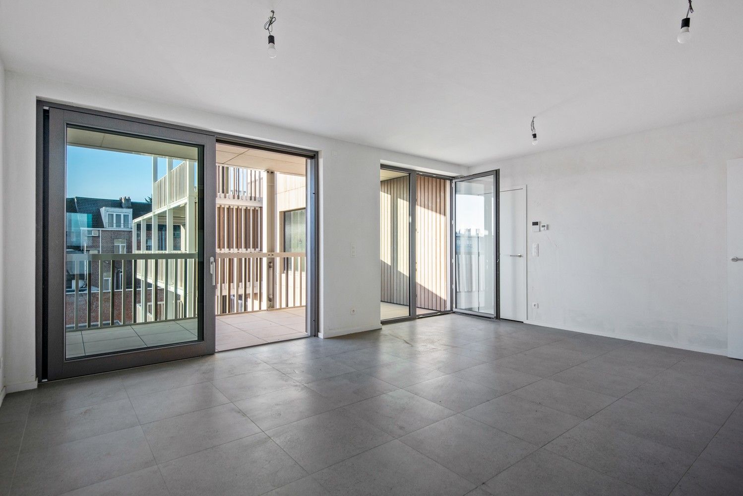 Stijlvol appartement met ruim overdekt terras in De Lesselier foto {{pictureIndex}}