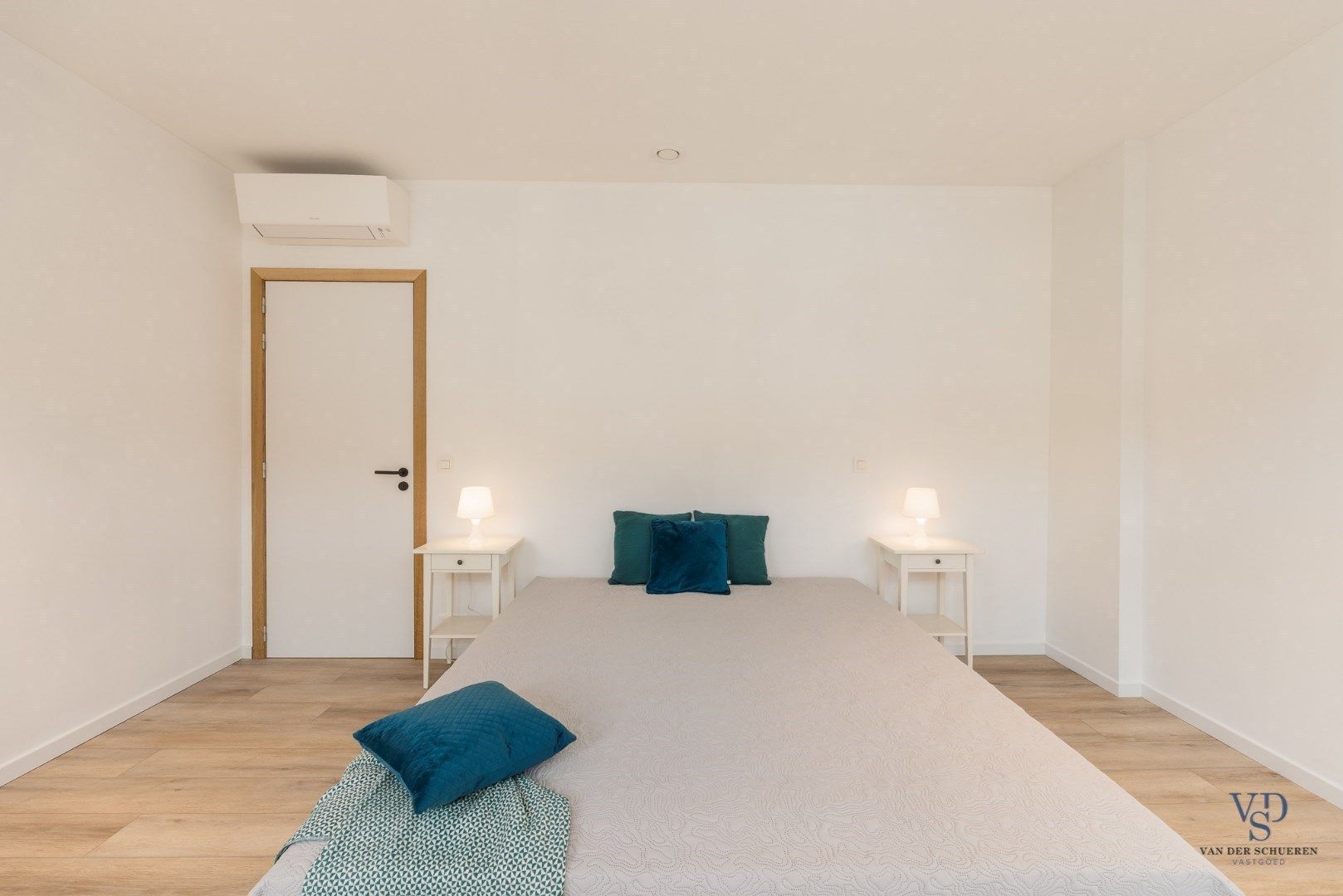 Gerenoveerde woning in Kluisbergen. foto 12