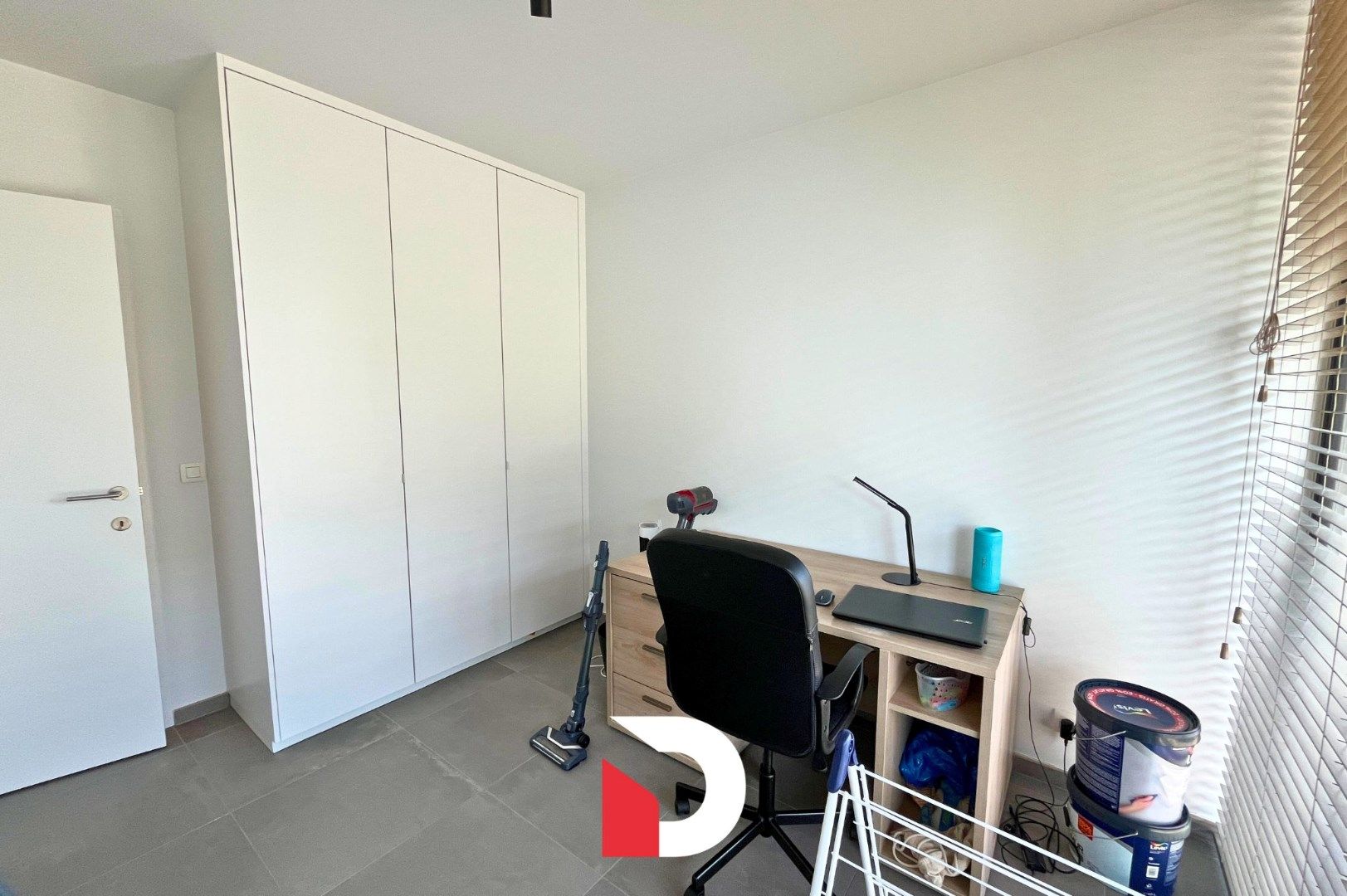 Modern appartement met 2 slaapkamers met ruim terras. foto 7