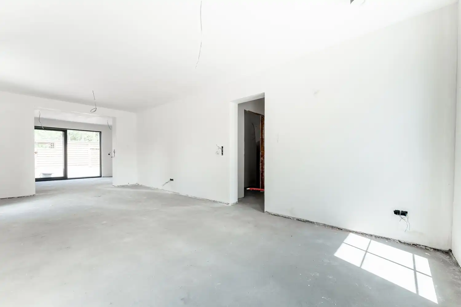 Charmante halfopen woning te koop in Leopoldsburg - 3 slaapkamers, 1 badkamer, ruime keuken en 2 toiletten op 279 m², volledig gerenoveerd in 2026! foto 13