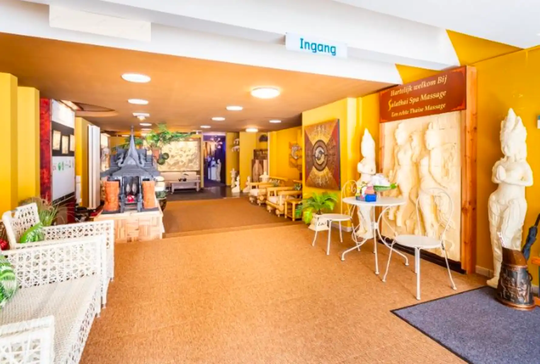 Commerciële ruimte te huur foto 2