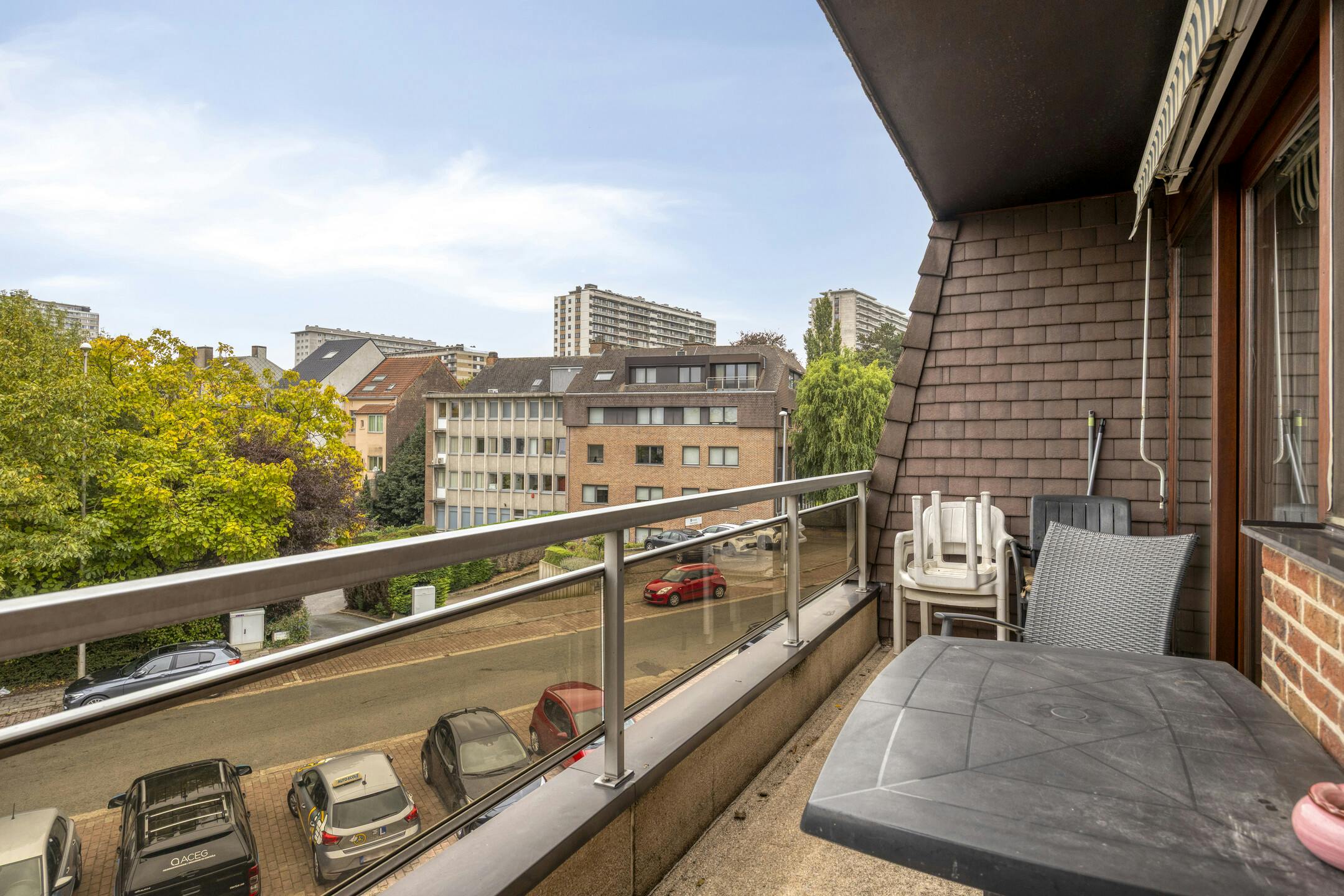 Ruim appartement met 2 (+1) slaapkamers te koop foto 12
