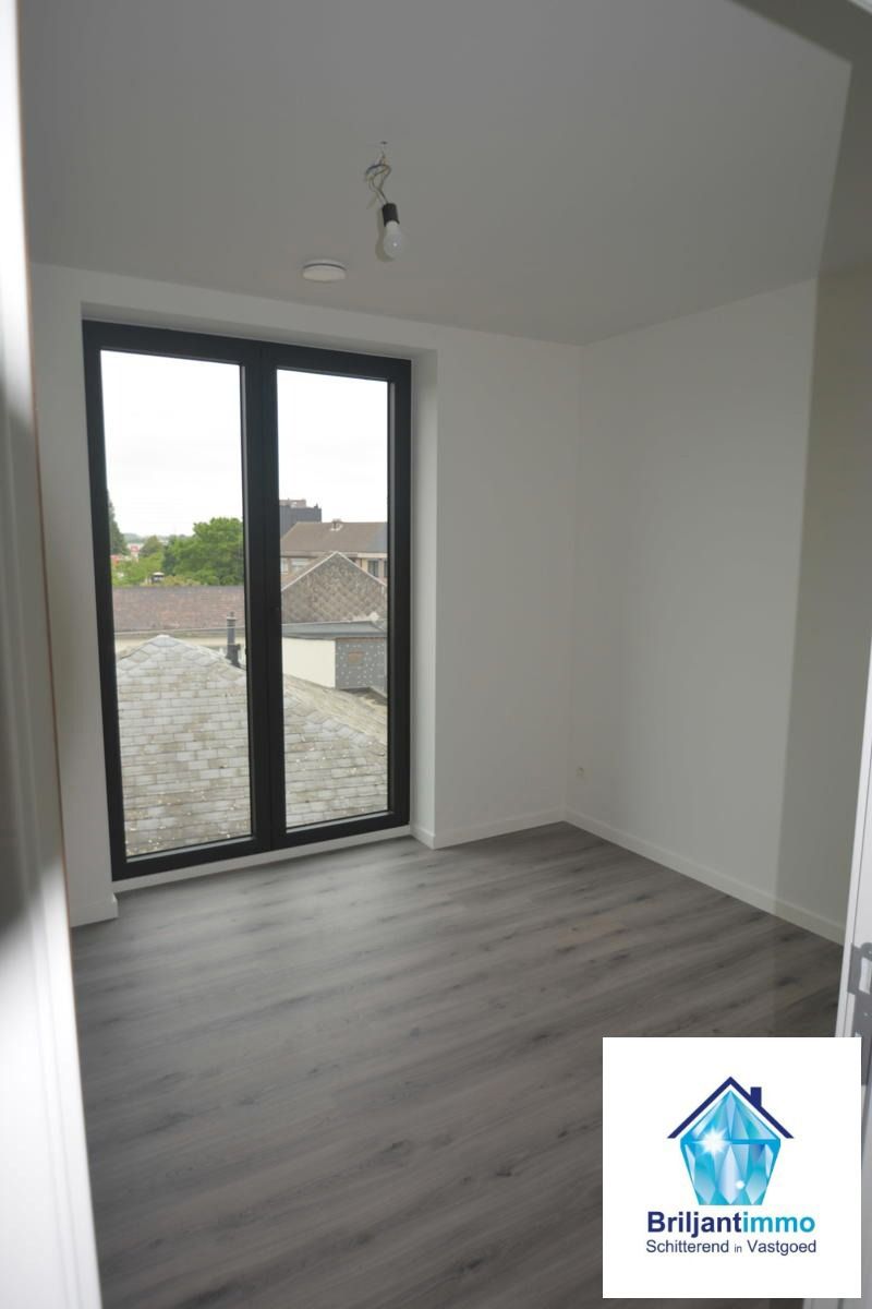Ruim nieuwbouwappartement met 2 slp, berging en staanplaats  foto 15