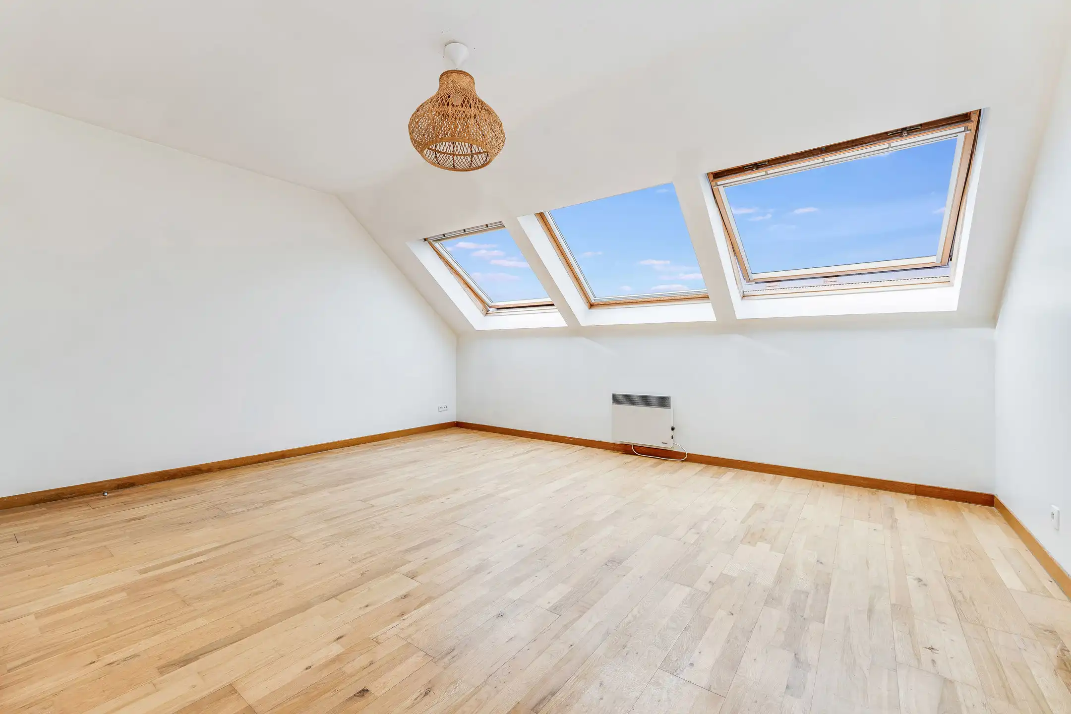 Appartement met 2 slaapkamers + P foto 4