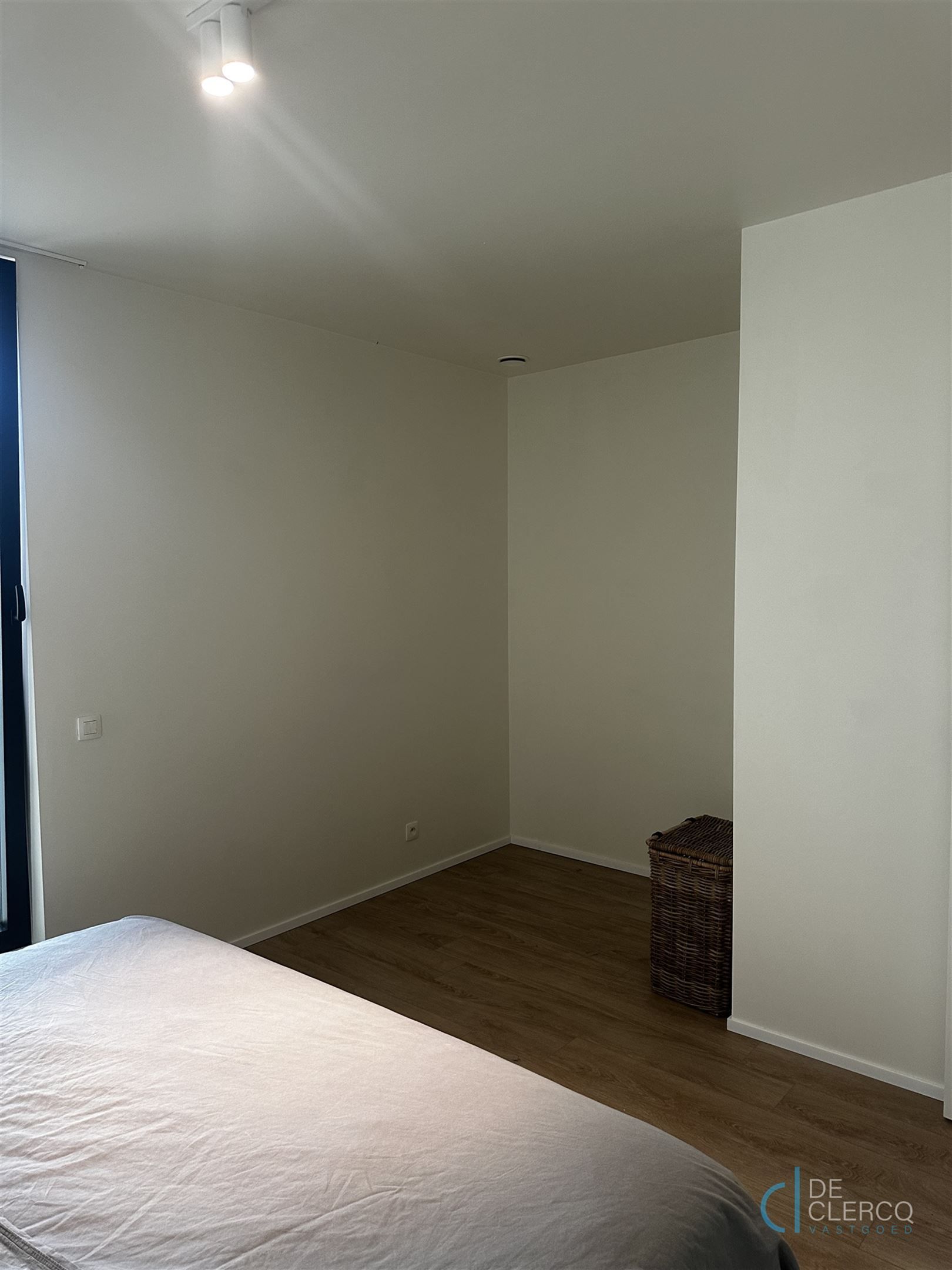 Tijdloos en duurzaam appartement TE HUUR op topligging in Lochristi! foto 16
