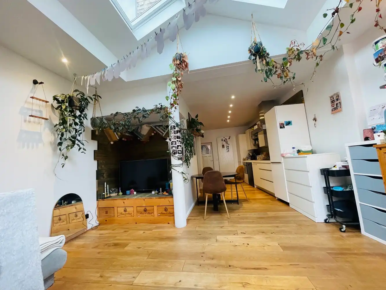 Brugge centrum  ENERGIEZUINIG  CHARMANT INSTAPKLAAR WOONHUIS met TUIN en 4 SLAAPKAMERS foto 3