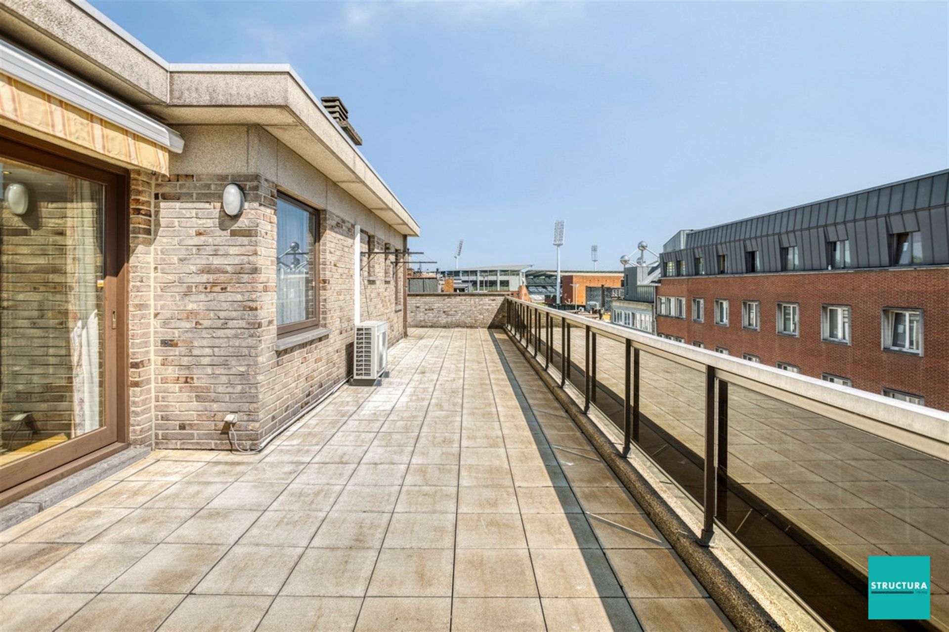 Fantastisch penthouse met 2 zonneterrassen

. foto 18