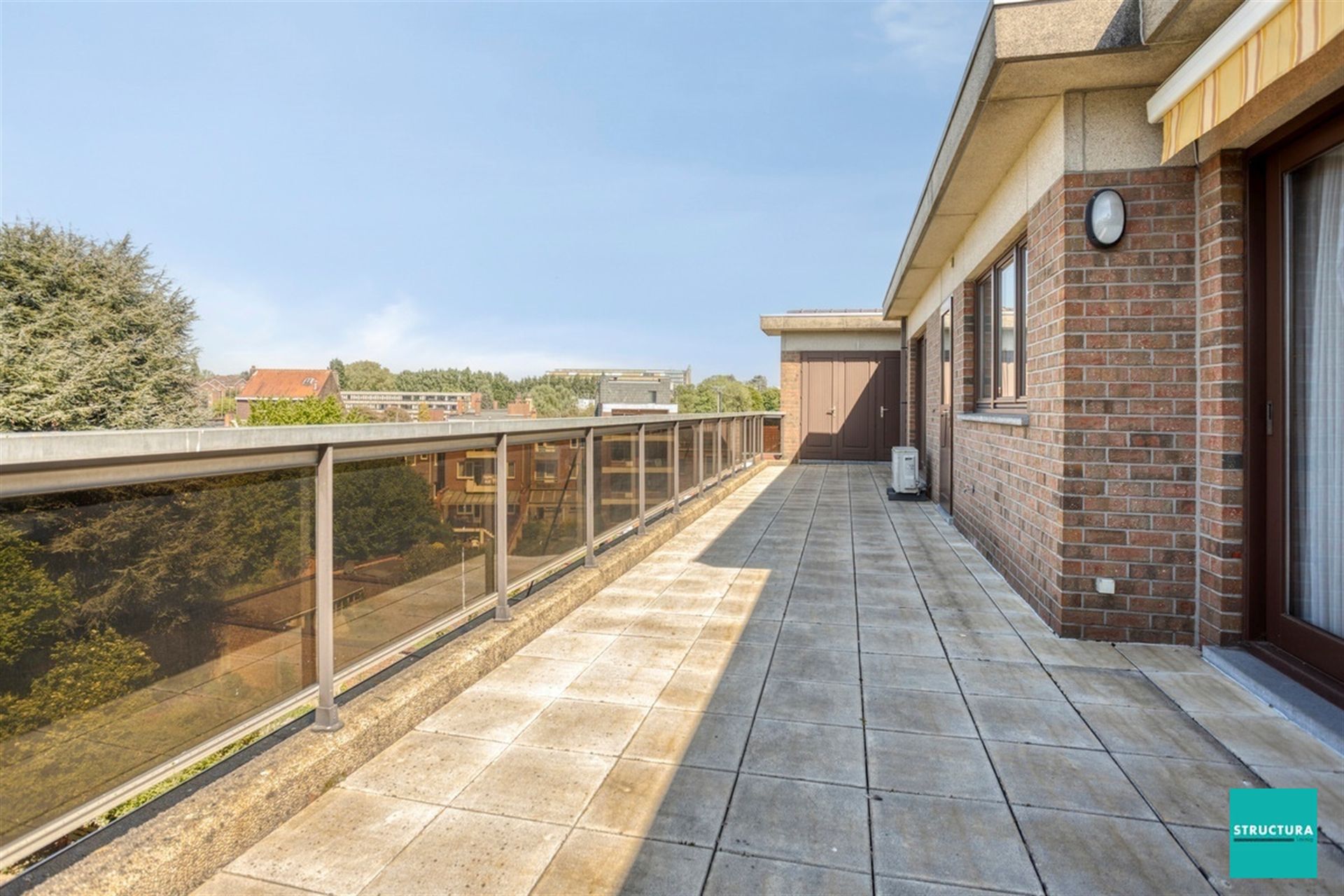 Fantastisch penthouse met 2 zonneterrassen

. foto 18