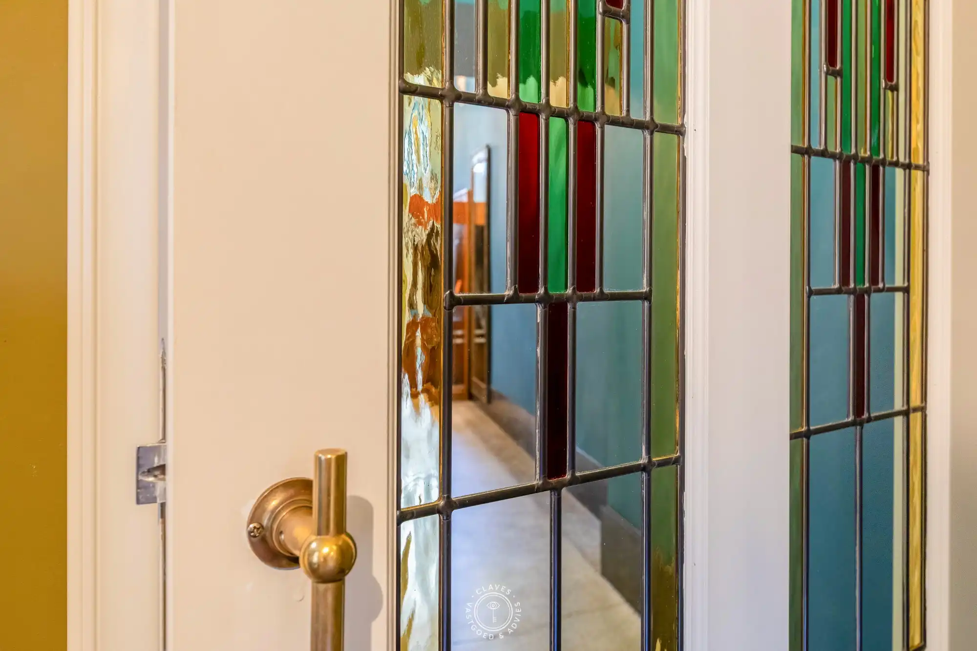 Prachtig gerenoveerd herenhuis met authentieke charme en apart bijgebouw foto 11