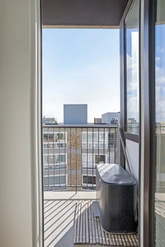 Lichtrijke studio op enkele meters van de zeedijk foto 15