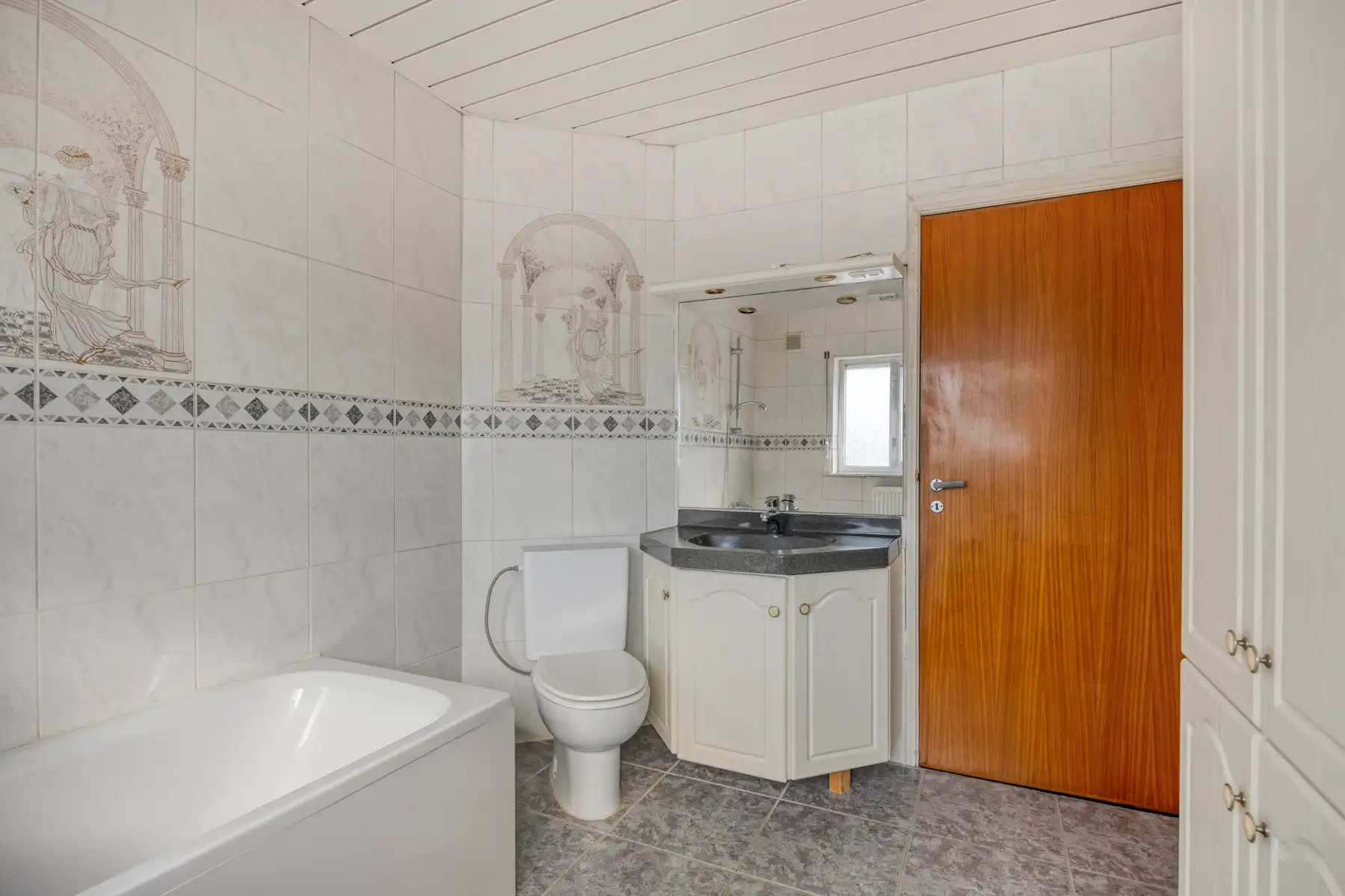 Halfvrijstaande woning met 3 slaapkamers foto 17