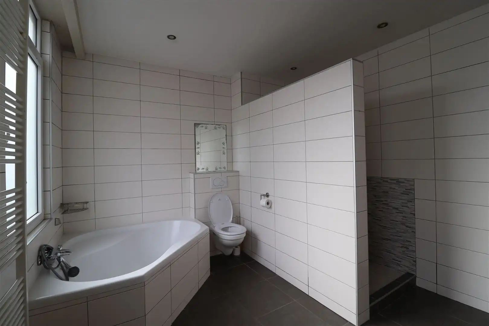 Woning met 4 slaapkamers en inpandige garage in de Seefhoek foto 8