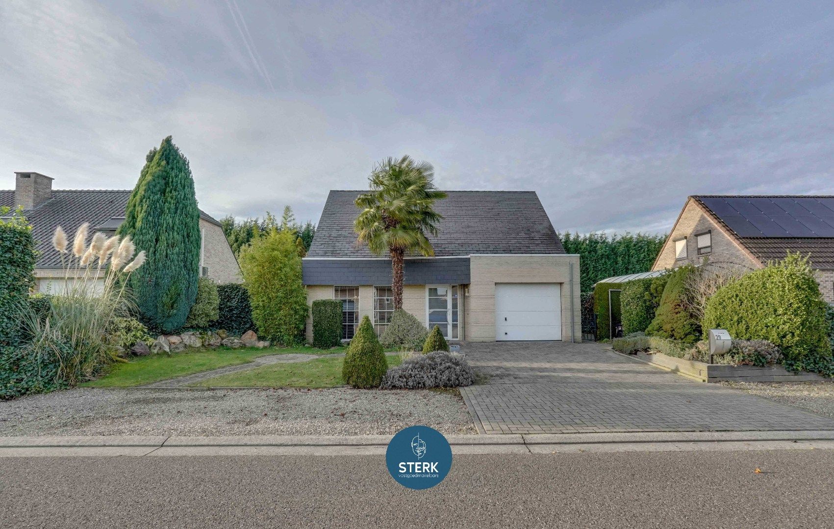 INSTAPKLARE GEZINSWONING OP EEN KINDVRIENDELIJKE LOCATIE TE SMEERMAAS !  foto 24